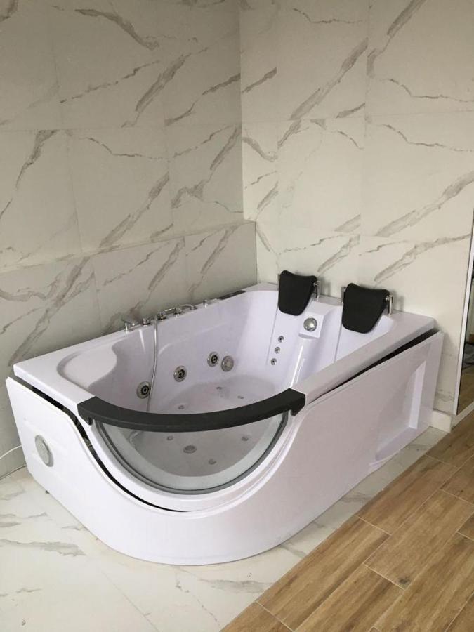 Leilighet Yourapart Jacuzzi Przy Zamku Krolewskim Warszawa